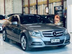 2013 Mercedes Benz C250 Coupe full