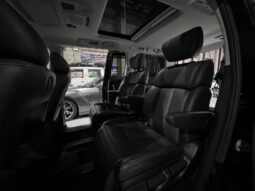 2010 Nissan Elgrand E52 Highway Star PREMIUM RWD 8 Seater full