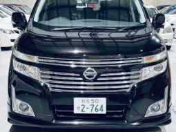 2010 Nissan Elgrand E52 Highway Star PREMIUM RWD 8 Seater full