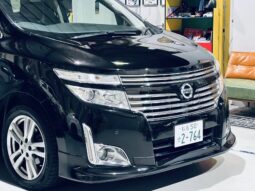 2010 Nissan Elgrand E52 Highway Star PREMIUM RWD 8 Seater full