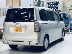 2008 Toyota Voxy Welcab people mover full