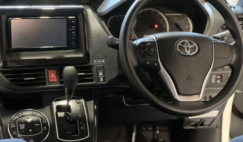 2016 TOYOTA NOAH WELCAB full