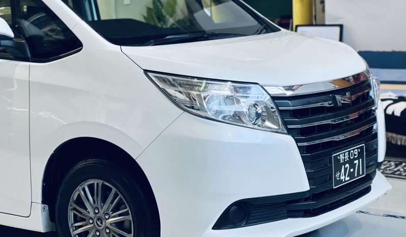 2016 TOYOTA NOAH WELCAB full