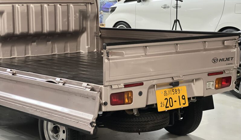 2018 Daihatsu Hijet Kei Truck  4WD Manual full