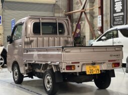 2018 Daihatsu Hijet Kei Truck  4WD Manual full