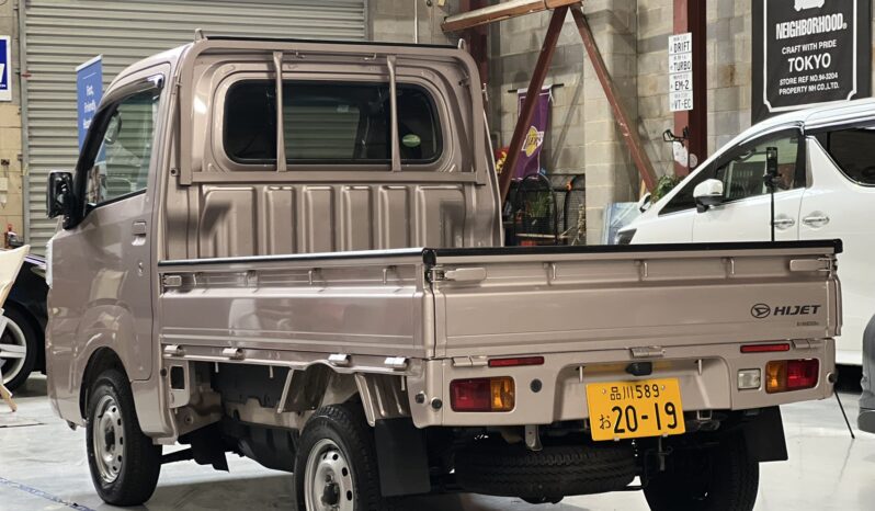 2018 Daihatsu Hijet Kei Truck  4WD Manual full