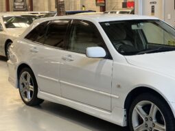 2002 Toyota Altezza Gita Wagon AS300 (JCE15) full