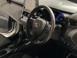 2019 Toyota Corolla Touring WxB Hybrid Wagon full