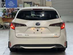 2019 Toyota Corolla Touring WxB Hybrid Wagon full