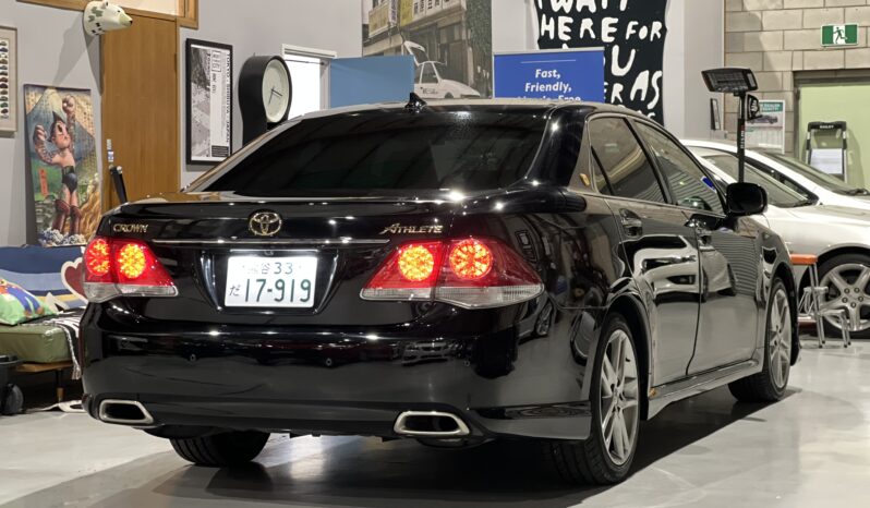 2010 Toyota Crown Athlete GRS204 full