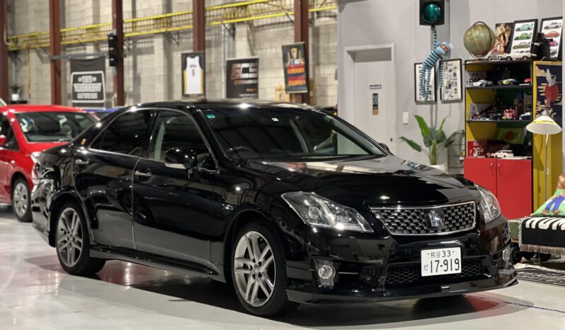 2010 Toyota Crown Athlete GRS204 full