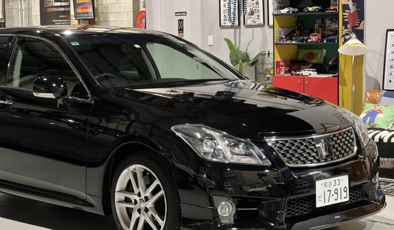 2010 Toyota Crown Athlete GRS204 full