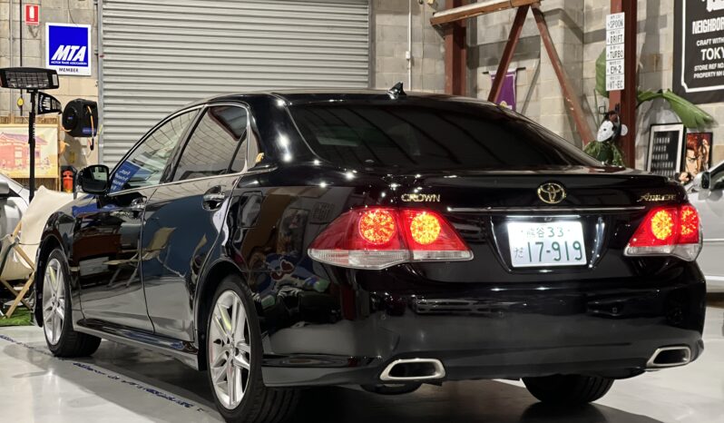 2010 Toyota Crown Athlete GRS204 full