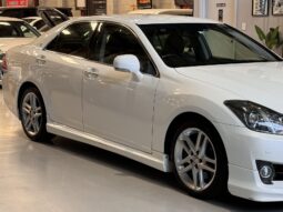 2010 Toyota Crown Athlete GRS204 G Package full