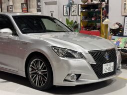 2013 TOYOTA CROWN HYBRID ATHLETE S full