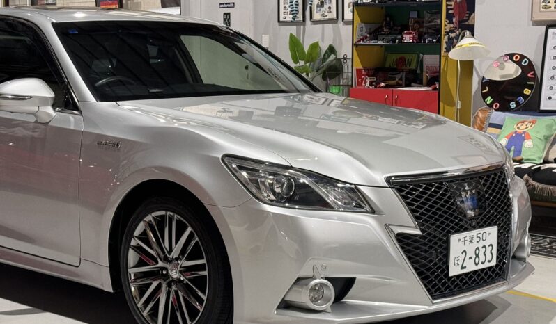 2013 TOYOTA CROWN HYBRID ATHLETE S full