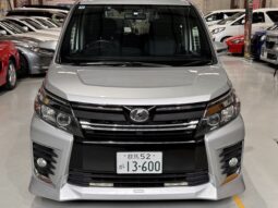 2014 TOYOTA VOXY ZS full