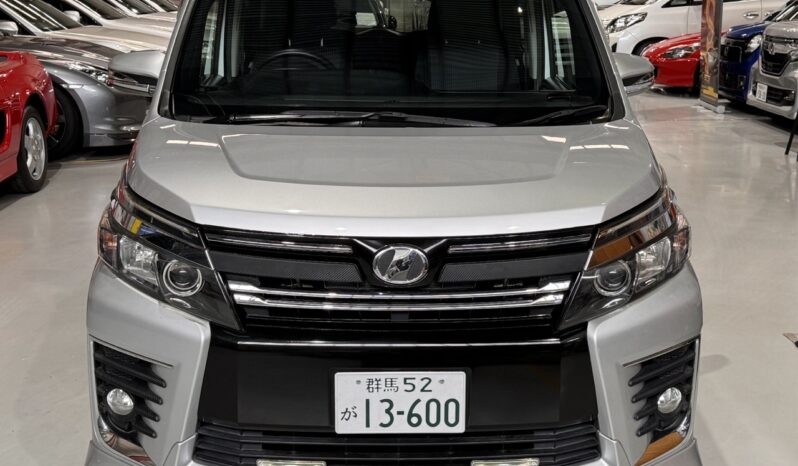 2014 TOYOTA VOXY ZS full