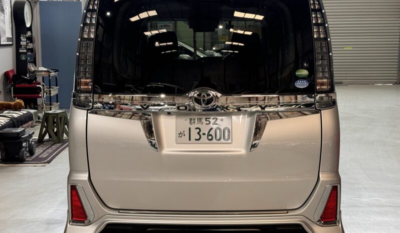 2014 TOYOTA VOXY ZS full