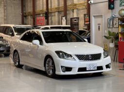 2011 Toyota Crown Athlete GRS204 full