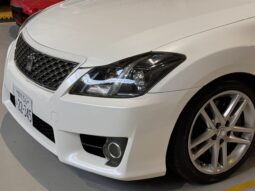 2011 Toyota Crown Athlete GRS204 full