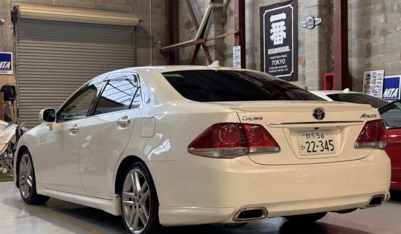 2011 Toyota Crown Athlete GRS204 full