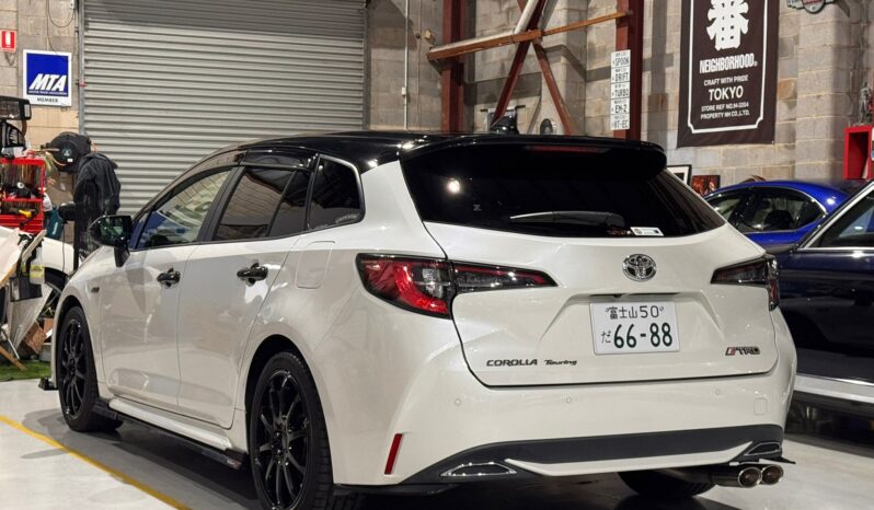 2020 TOYOTA COROLLA TOURING WAGON WxB Hybrid full
