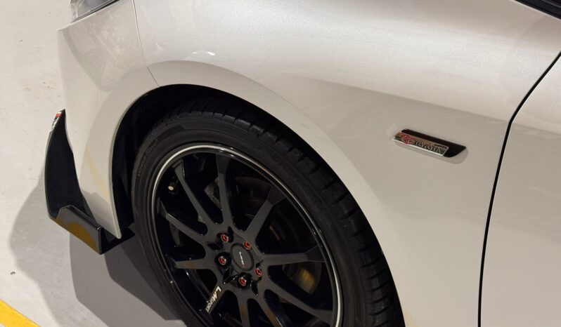 2020 TOYOTA COROLLA TOURING WAGON WxB Hybrid full